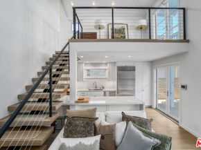 24 Dudley Avenue, Venice CA 90291