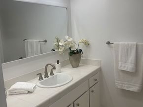 2160 Century Parkway 1911, Los Angeles CA 90067