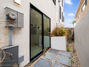 2435 S Penmar Avenue, Venice CA 90291