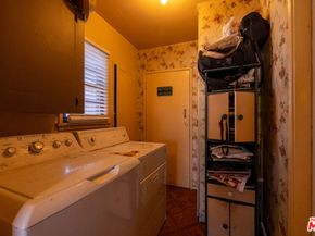 2420 W 101st Street, Inglewood CA 90303