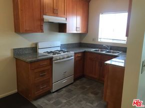 5732 Lexington Avenue, Los Angeles CA 90038