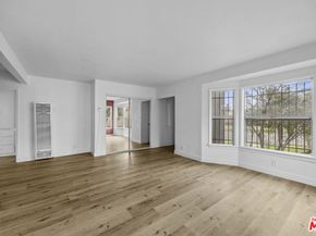 11008 Willowbrook Avenue, Los Angeles CA 90059