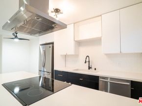 1036 N Genesee Avenue, West Hollywood CA 90046