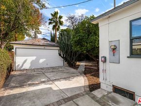 5656 Vesper Avenue, Sherman Oaks CA 91411