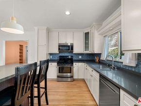 5656 Vesper Avenue, Sherman Oaks CA 91411