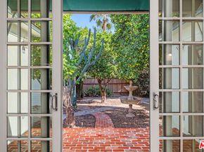 5656 Vesper Avenue, Sherman Oaks CA 91411