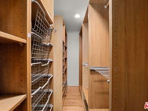 5656 Vesper Avenue, Sherman Oaks CA 91411