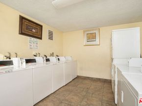 6653 Darby Avenue, Reseda CA 91335