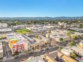 6653 Darby Avenue, Reseda CA 91335