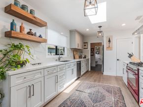 918 Indiana Avenue, Venice CA 90291