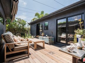 918 Indiana Avenue, Venice CA 90291