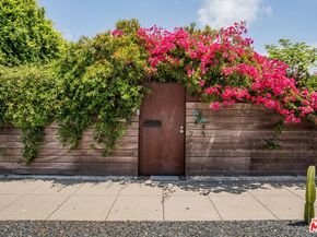 918 Indiana Avenue, Venice CA 90291