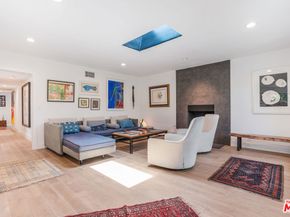 918 Indiana Avenue, Venice CA 90291