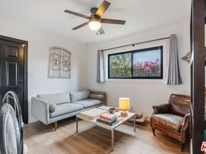 918 Indiana Avenue, Venice CA 90291