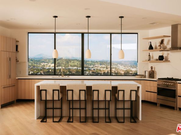 2919 Waverly 308, Los Angeles CA 90039