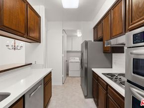 515 Ocean Avenue 503S, Santa Monica CA 90402