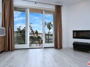 118 S Kenwood Street 305, Glendale CA 91205