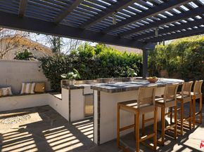 2130 El Sereno Avenue, Altadena CA 91001