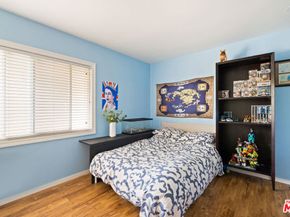 5549 Senford Avenue, Los Angeles CA 90056