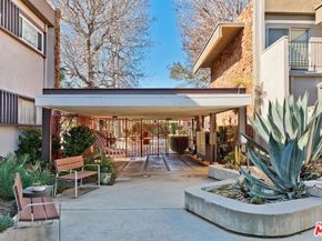 11120 Queensland Street C26, Los Angeles CA 90034
