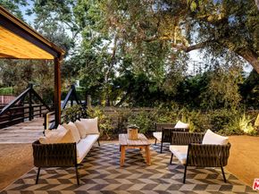 327 E Rustic Road, Santa Monica CA 90402