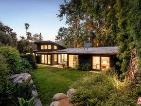 327 E Rustic Road, Santa Monica CA 90402