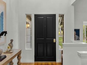 744 New York Drive, Altadena CA 91001