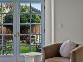 744 New York Drive, Altadena CA 91001