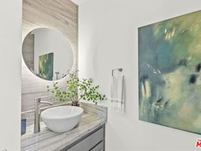 744 New York Drive, Altadena CA 91001