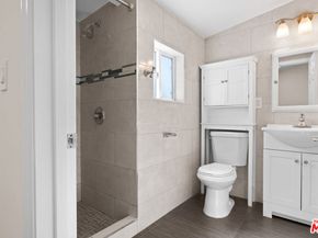 2900 Asbury Street, Los Angeles CA 90065