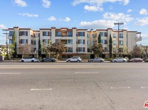 6938 Laurel Canyon Boulevard 310, North Hollywood CA 91605