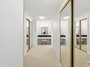 5625 Cambridge Way 204, Culver City CA 90230