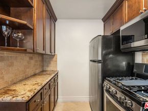 4128 Whitsett Avenue 107, Studio City CA 91604