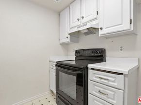 501 N Palisades Drive 103, Pacific Palisades CA 90272