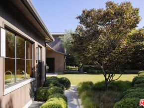 859 Woodacres Road, Santa Monica CA 90402