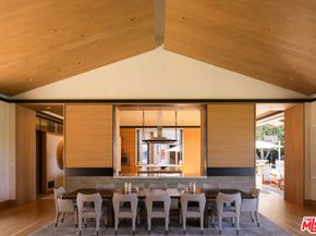 859 Woodacres Road, Santa Monica CA 90402