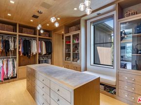 859 Woodacres Road, Santa Monica CA 90402