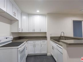 28947 Thousand Oaks Boulevard 112, Agoura Hills CA 91301