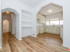 527 N Cummings Street, Los Angeles CA 90033