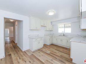 527 N Cummings Street, Los Angeles CA 90033