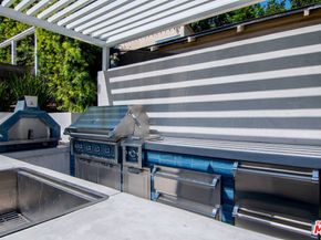 2737 Angus Street, Los Angeles CA 90039
