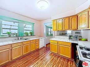 3025 Edgehill Drive, Los Angeles CA 90018