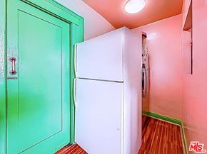 3025 Edgehill Drive, Los Angeles CA 90018