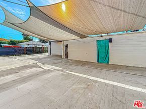 3025 Edgehill Drive, Los Angeles CA 90018