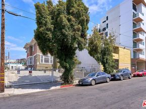 830 S Hoover Street, Los Angeles CA 90005