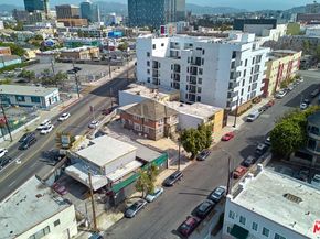 830 S Hoover Street, Los Angeles CA 90005