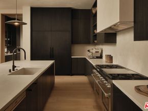 12846 Highwood Street, Los Angeles CA 90049