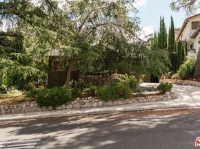 10610 Pinyon Avenue, Tujunga CA 91042