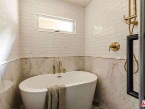 10610 Pinyon Avenue, Tujunga CA 91042