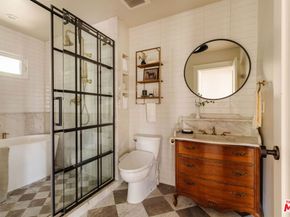 10610 Pinyon Avenue, Tujunga CA 91042
